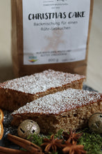 Laden Sie das Bild in den Galerie-Viewer, Christmas Cake Backmischung
